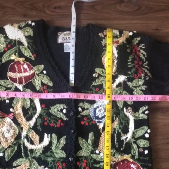 Vintage Tiara Knit Holiday Cardigan Sweater Button Front Ribbon Beads Large L - Picture 15 of 16